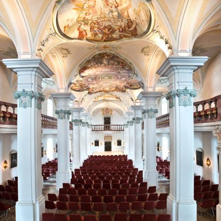 Bibliotheksaal Polling Bühne und Gewölbe